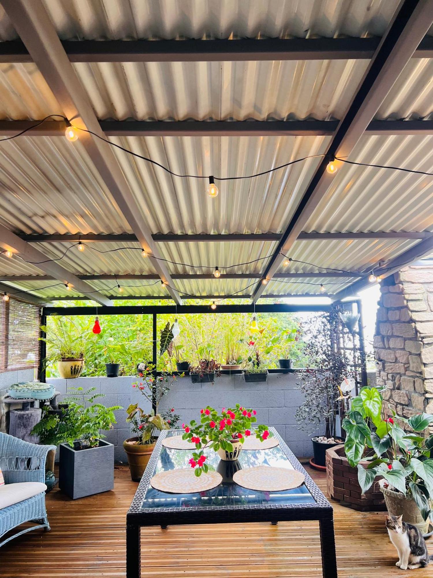 Chez Madame Fabienne Apartment Sainte-Suzanne ภายนอก รูปภาพ